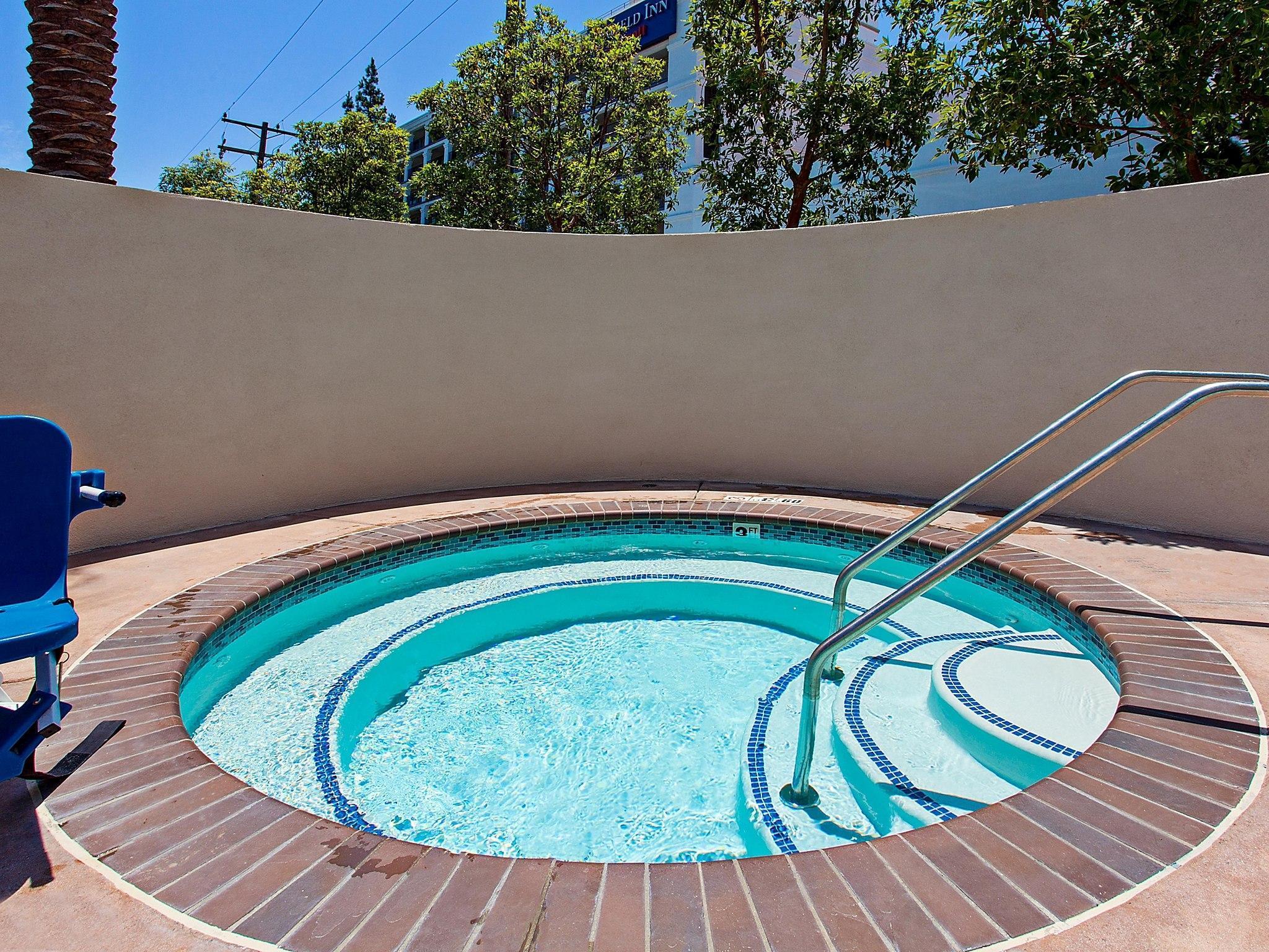 Holiday Inn Express & Suites Anaheim Resort Area By Ihg Ngoại thất bức ảnh