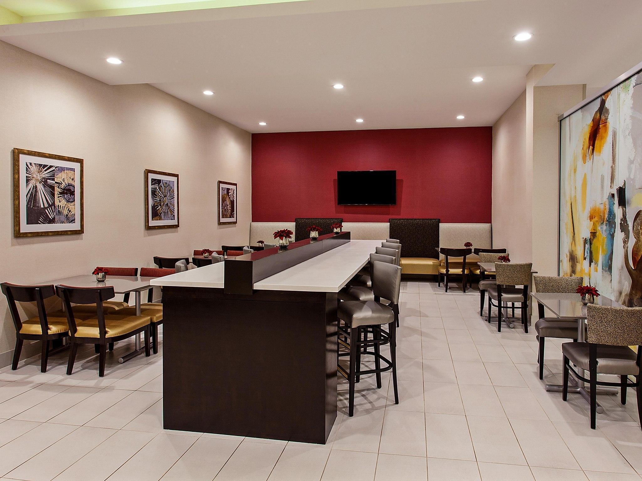 Holiday Inn Express & Suites Anaheim Resort Area By Ihg Ngoại thất bức ảnh