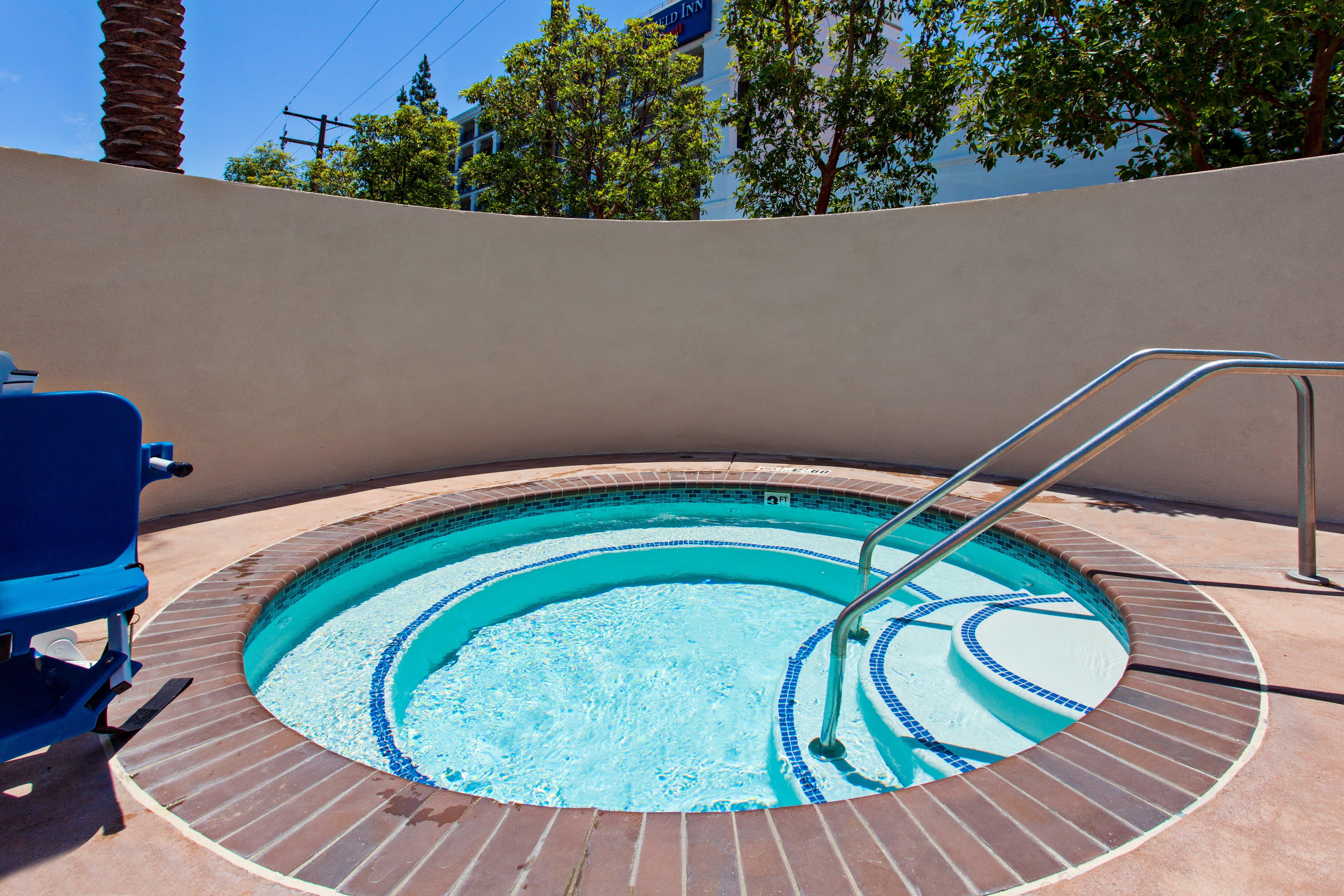 Holiday Inn Express & Suites Anaheim Resort Area By Ihg Ngoại thất bức ảnh