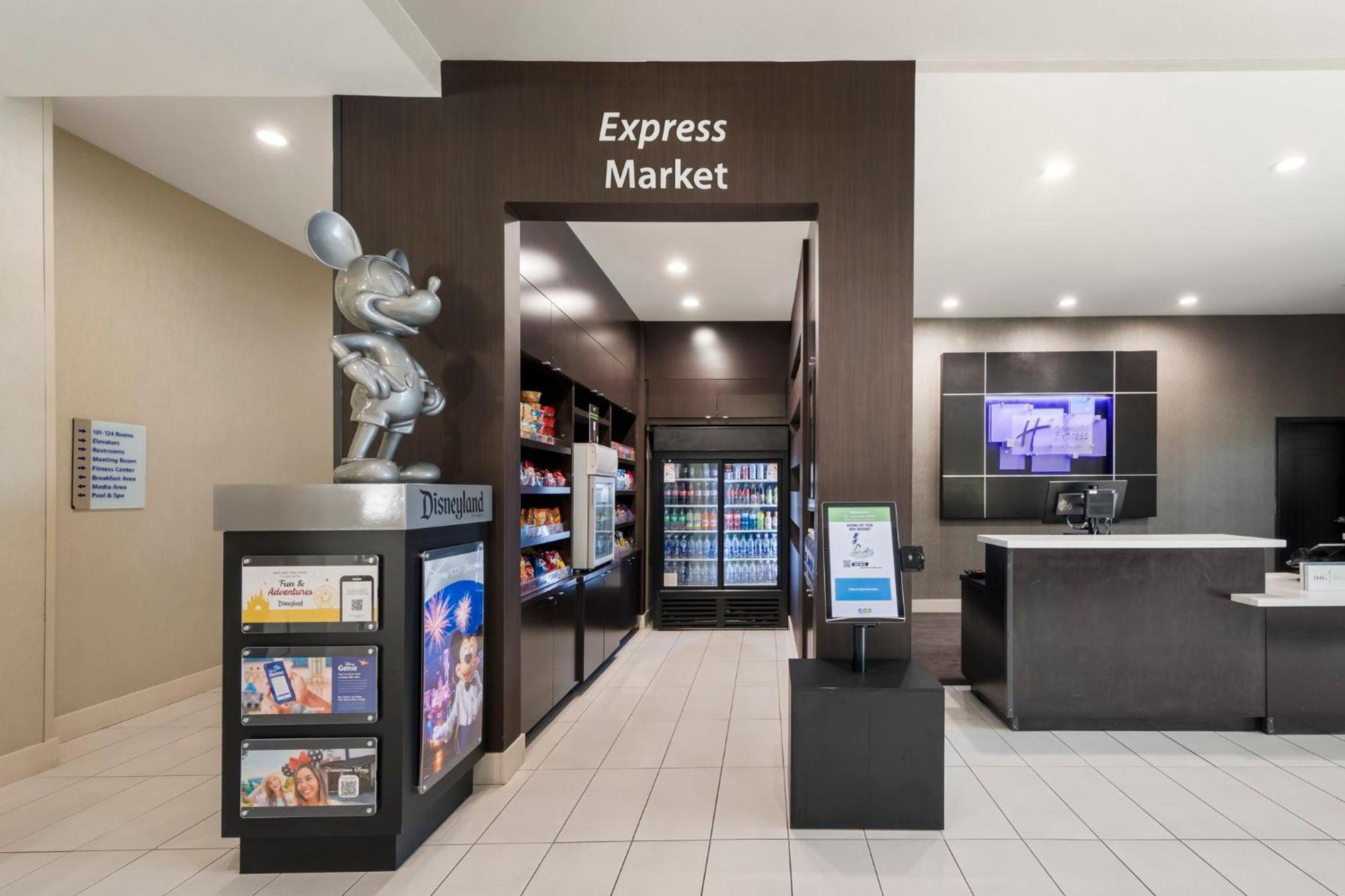 Holiday Inn Express & Suites Anaheim Resort Area By Ihg Ngoại thất bức ảnh